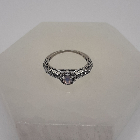 R815 Sterling Silver Marie Antoinette Ring - Fragrant Jewelry - Picture 4 of 8